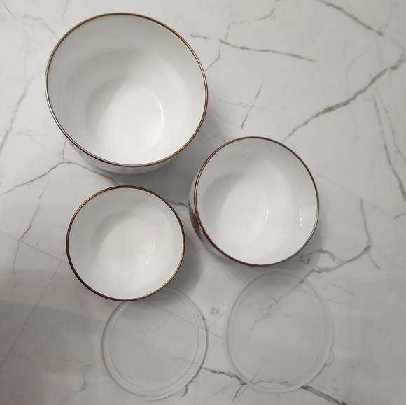 Set of 3 Vintage Christmas Tree Bowls - Picture 8 of 16